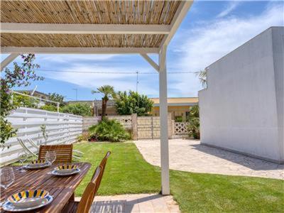 Apples House By Cala Salento Villa Torre Lapillo Dış mekan fotoğraf